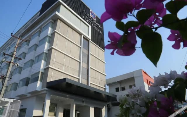Alexander Luxury Hotel