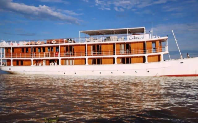 L'Amant Cruise