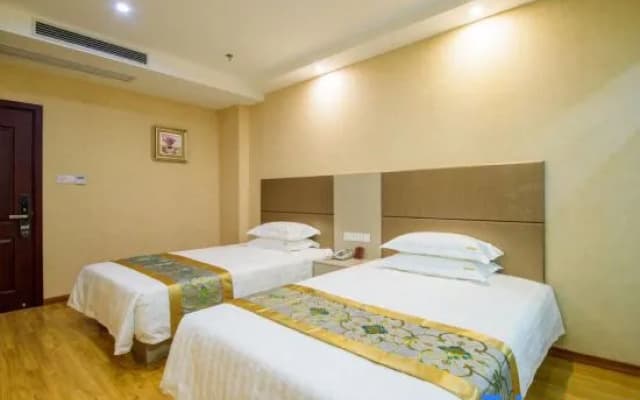 Nantong Guoshun Express Hotel