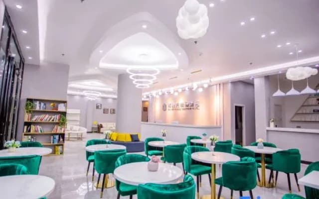 Micro · time boutique hotel (flagship store of guilin liangjiang airport)