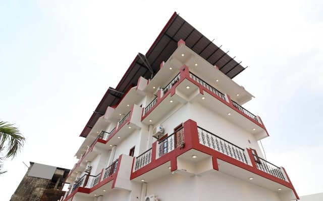 Fabhotel Green Comfort