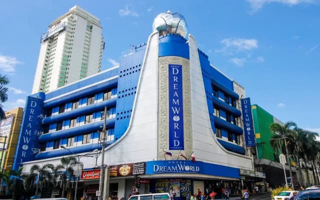 Hotel Dream World