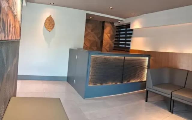 Easy Porto Hotel