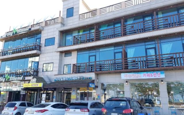 Gangneung Big Island Pension