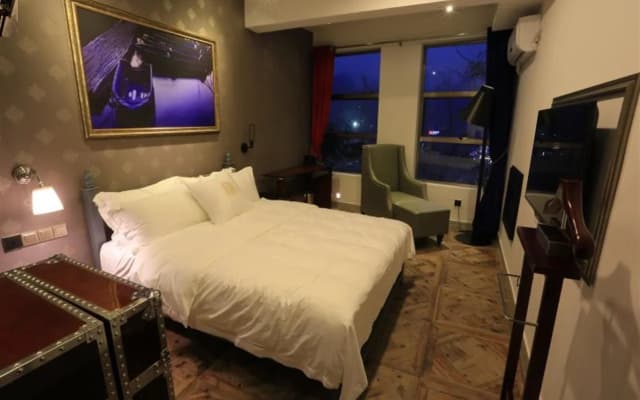 Fanli Hotel