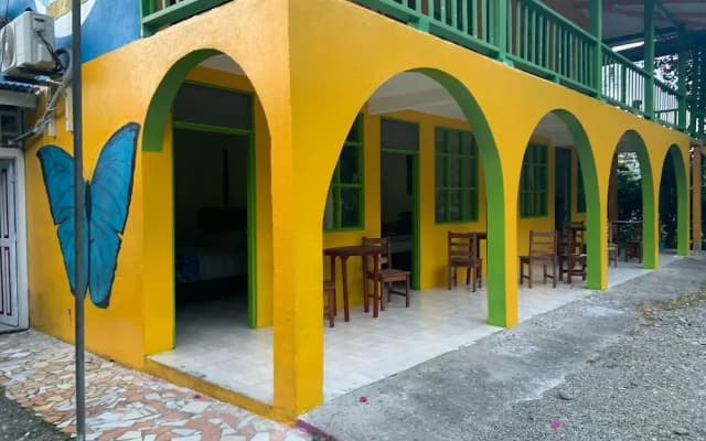 cabinas Manzanillo caribe