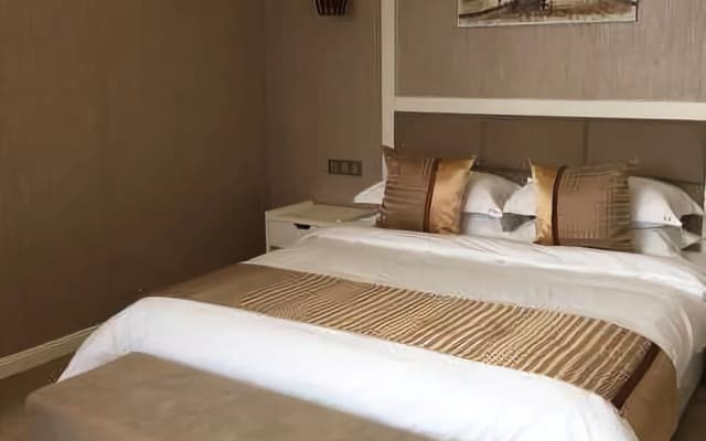 Junyue Hotel