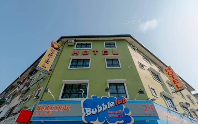 Gs Golden Star Hotel