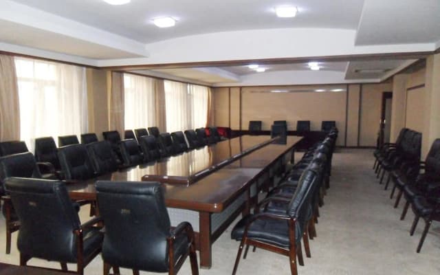 JI Hotel(Dalian Huanan Store)