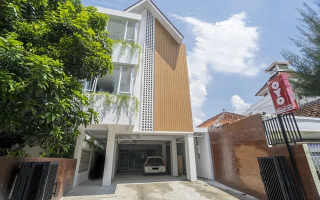Ratamya Co-Living by OYO Rooms