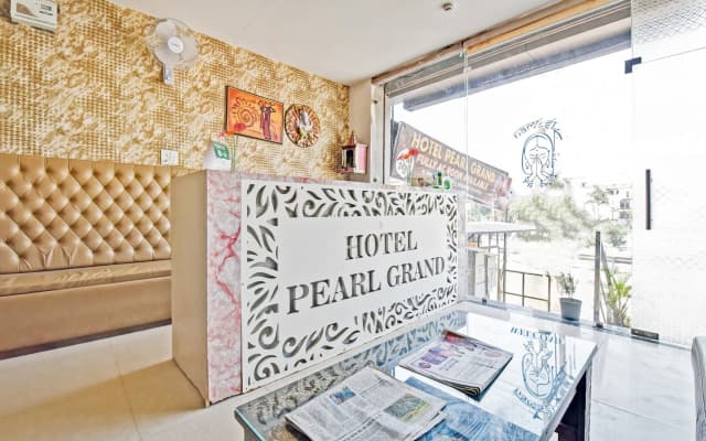 Capital O 86466 Hotel Pearl Grand