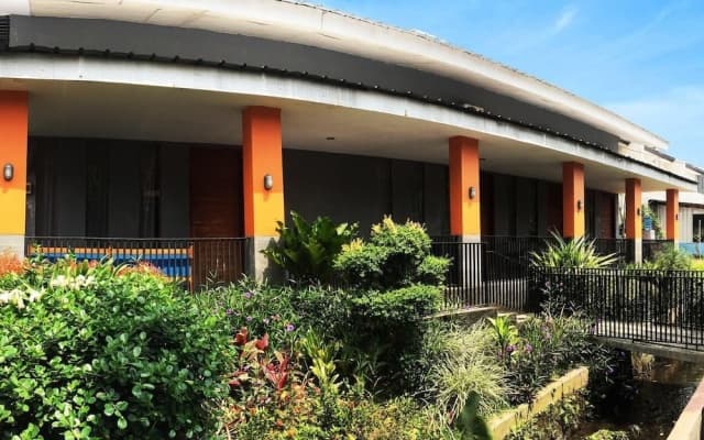 Mandalawangi Hotel