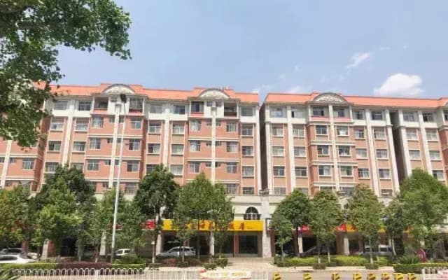 Anning Yuqing Boutique Hotel
