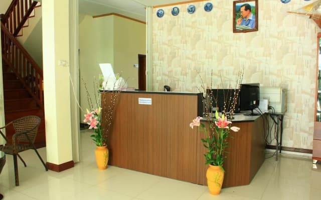 OYO 1053 Bloom Guest House