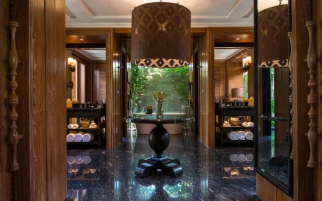 Suites And Villas At Hotel Indigo Seminyak