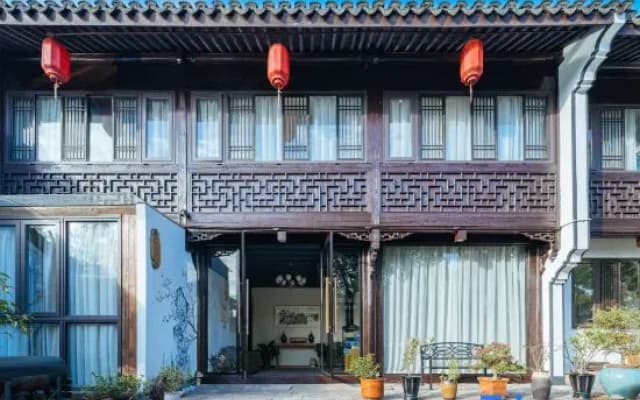Floral Wutong Garden Tea Pavilion Book House Water Town Boutique Stay (Keyan Scenic Area)