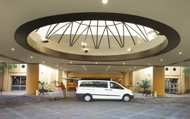 Sun City Hotel and Casino