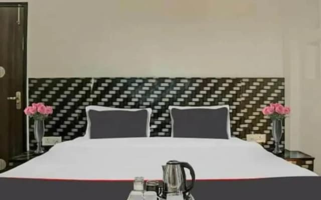 Hotel Osho Inn