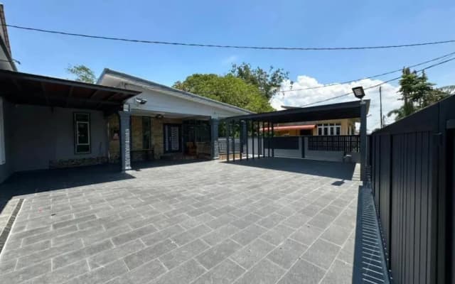 Rayyan Ashraf Homestay
