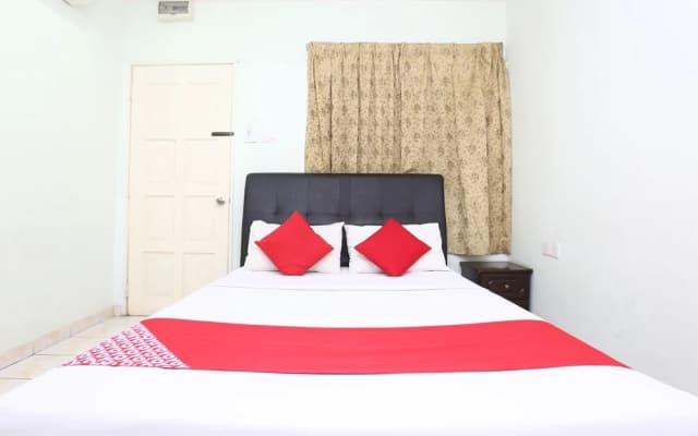 Kb 7 Days Hotel By OYO Rooms