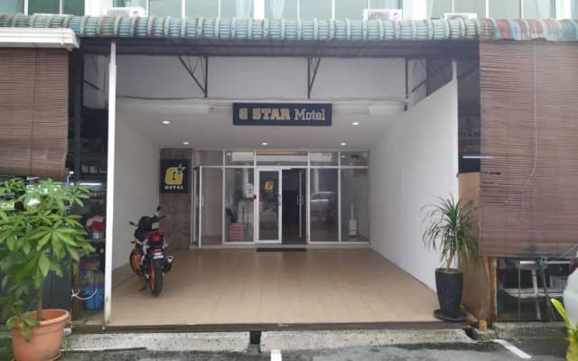 G Star Motel
