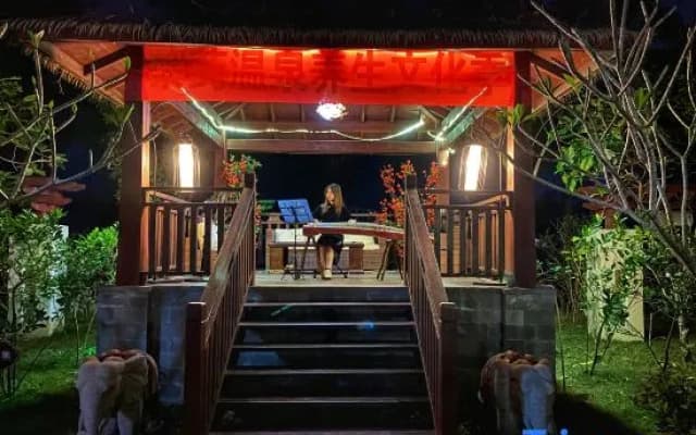 Xinglong Ramada Hot Spring Resort Wanning