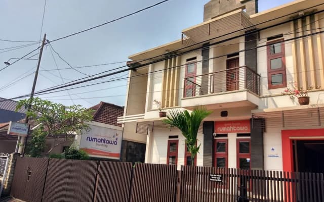 Rumah Tawa Guesthouse 1
