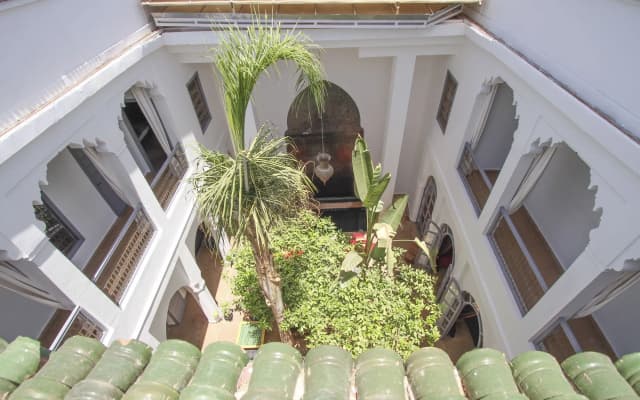 Riad 64