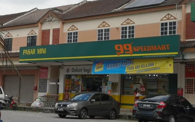 TB HOMESTAY Tasek klebang(taman bertuah) 10pax wifi