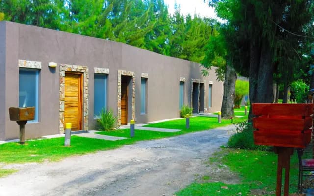 Los Platanos Cabañas & Suites