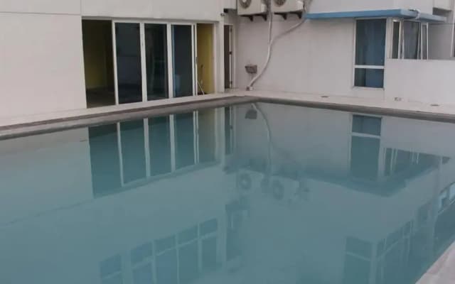 A2J BGC Luxury 1BR Suite Near Burgos Circle & Mall