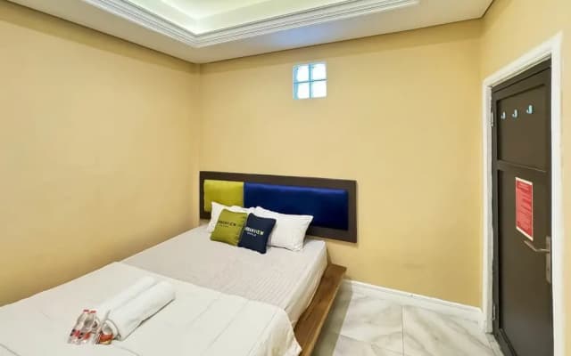 Urbanview Hotel Pondok Sabaraya Syariah by RedDoorz