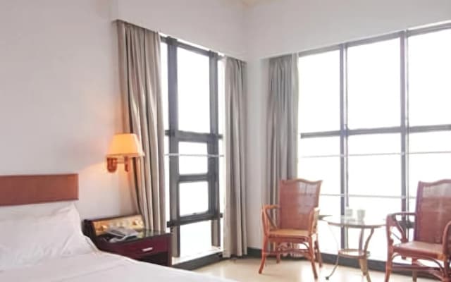 Shangchuan Island Biyuntian Seaview Hotel