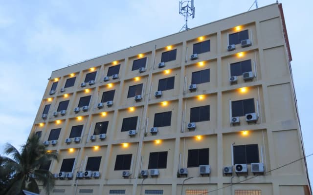 Hotel Dynasty