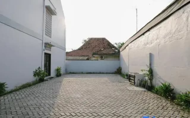 B Syariah Guest House