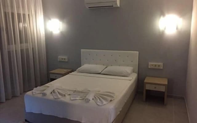 Pine Beach Boutique Hotel
