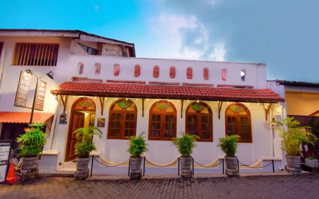 New Old Dutch House Galle Fort