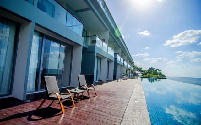 Отель Norn Talay Surin Beach Phuket
