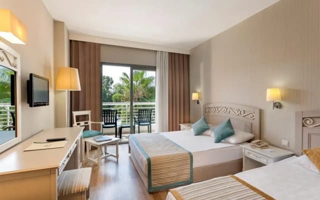 Greenwood Suites Resort