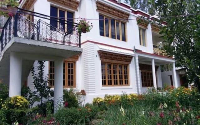 Galaxy Guest House