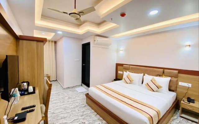 Hotel Imolesh