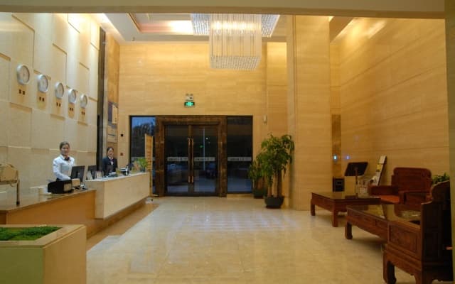 Homeinn Selected Hotel (Zhuhai Gongbei Huanyu City Shopping Center)