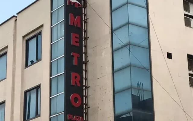 Hotel Saya @ New Delhi Railway Station
