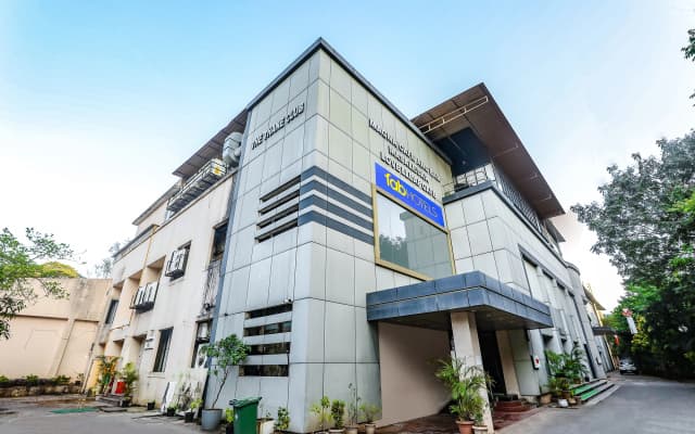 Fabhotel Prime The Thane Club