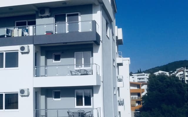 Elma Hotel