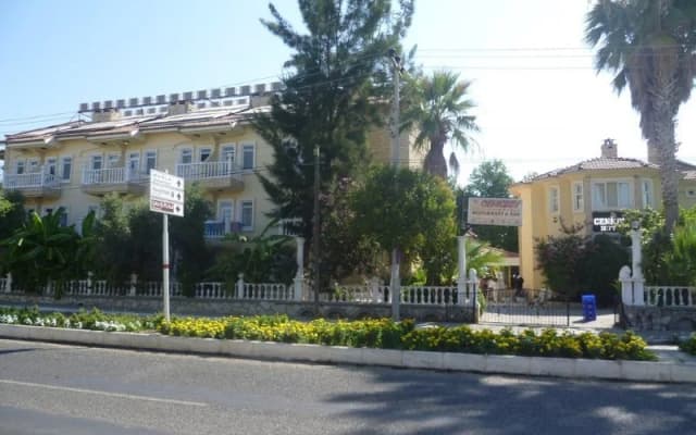 Cenk Bey Hotel