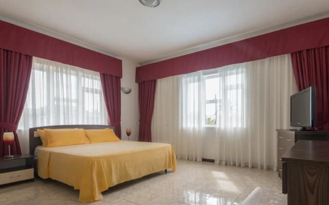 Wanna Studio & Apartments/duplex