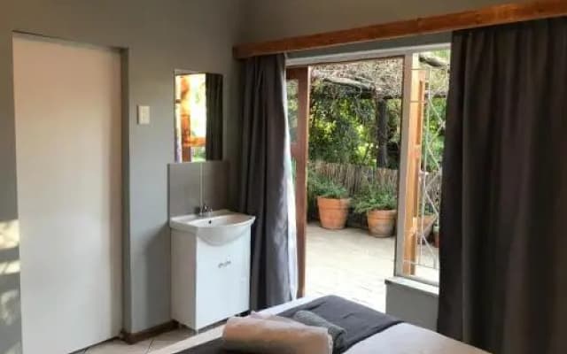 Celtis Lane Guest House