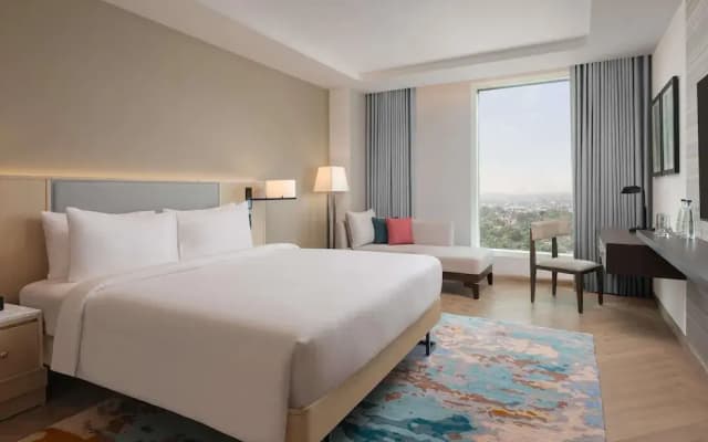 Novotel New Delhi City Centre