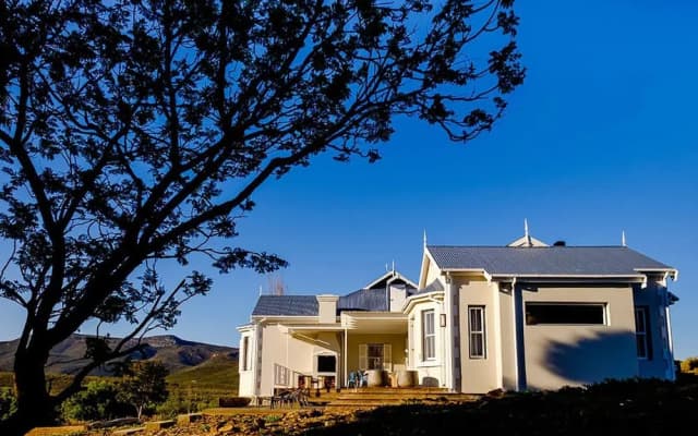 Vrisch Gewagt Boutique Self Catering Olive Farm